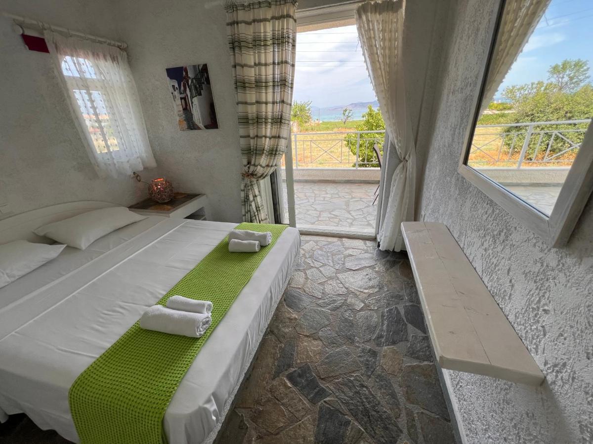 Phoenix Beachside Condos Kokkónion Dış mekan fotoğraf