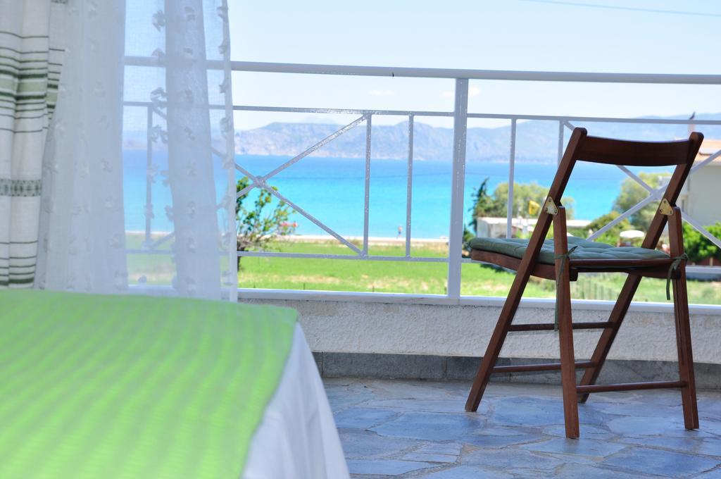 Phoenix Beachside Condos Kokkónion Dış mekan fotoğraf