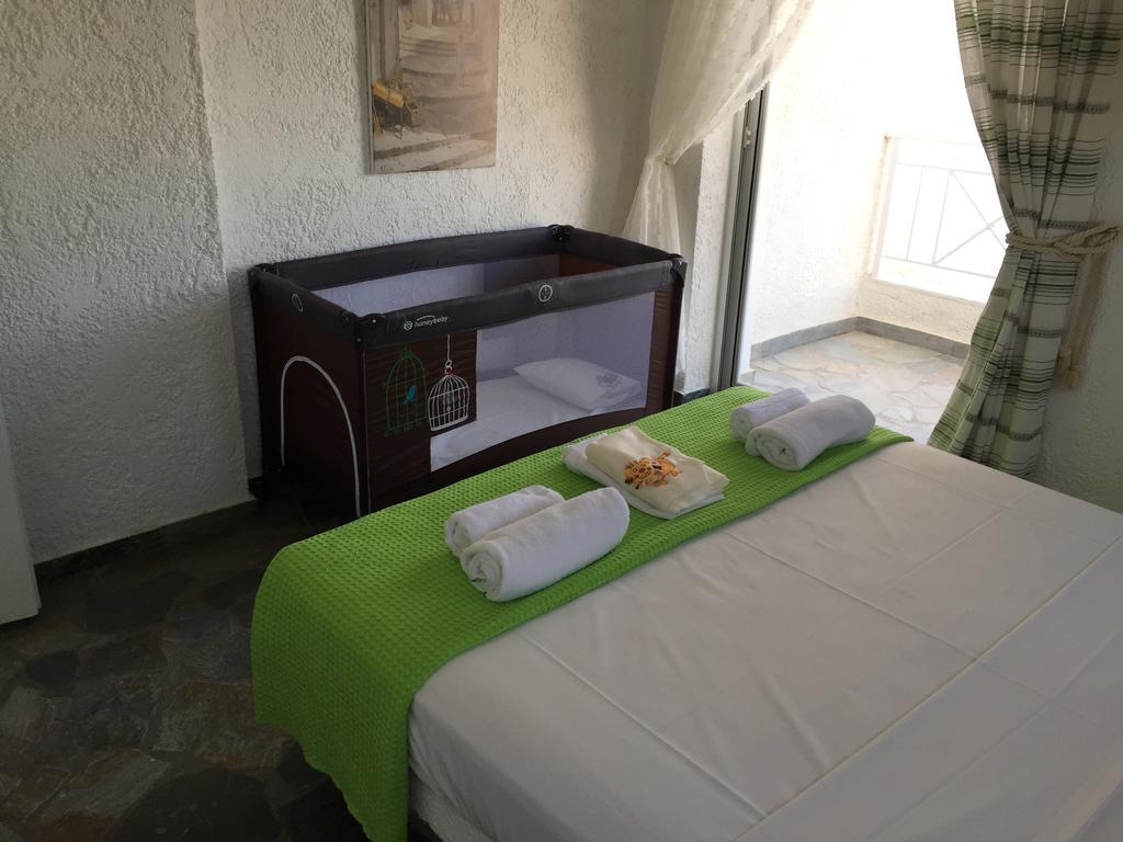 Phoenix Beachside Condos Kokkónion Dış mekan fotoğraf