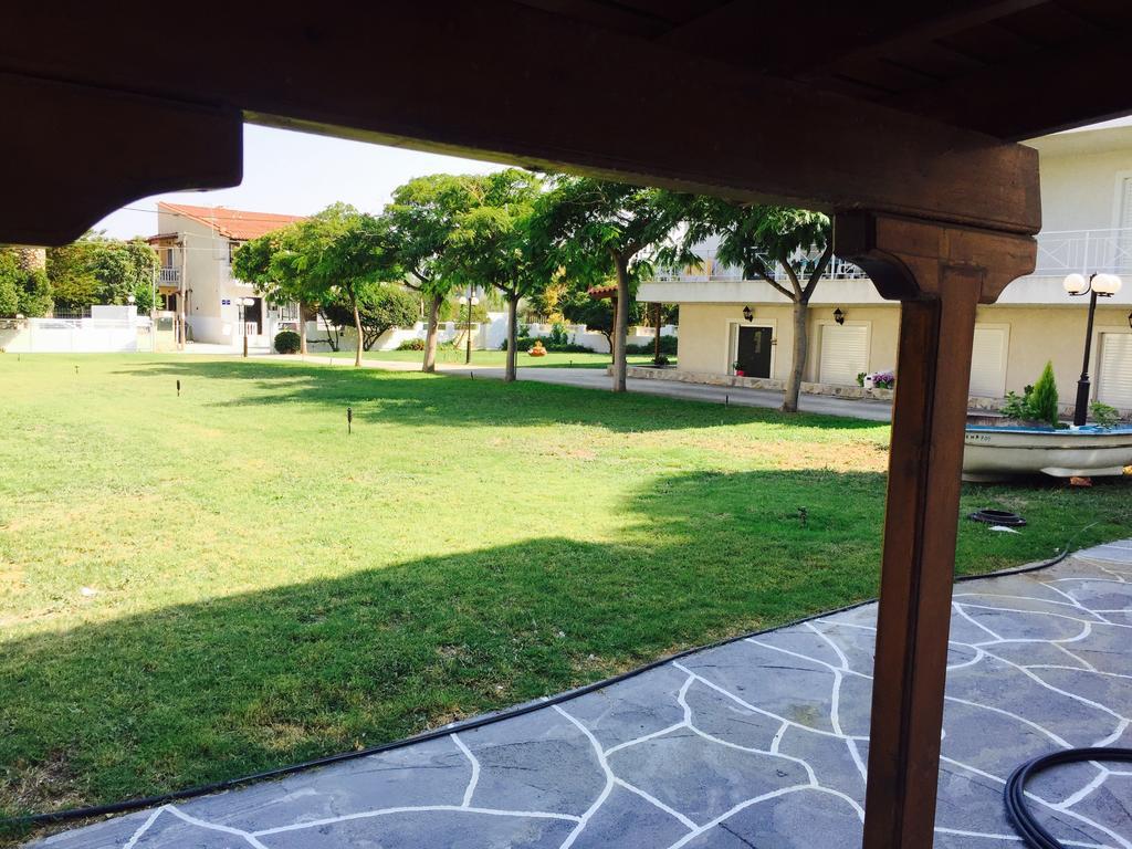 Phoenix Beachside Condos Kokkónion Dış mekan fotoğraf